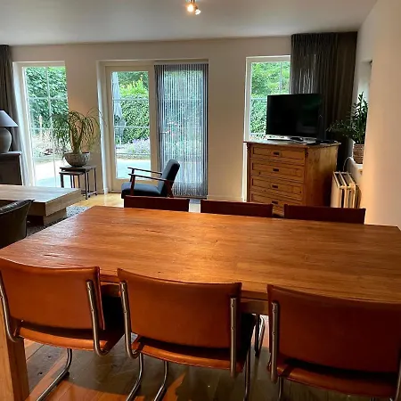Holiday home Luxe Vakantie Woning In Het Lunterse Bos