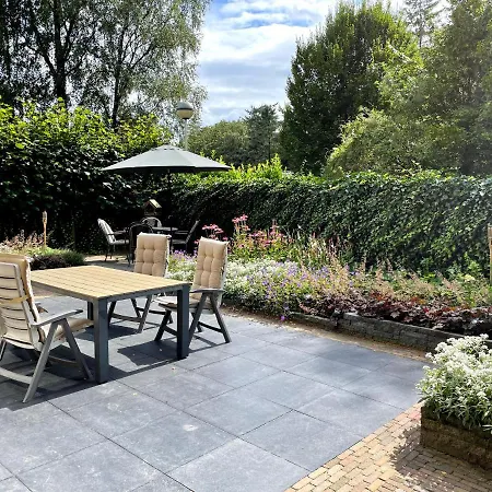Luxe Vakantie Woning In Het Lunterse Bos *